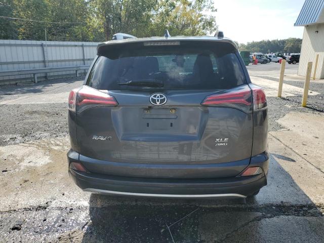 Photo 6 from auction – 2017 TOYOTA RAV4 XLE with VIN JTMRFREVXHJ708907