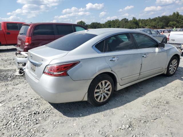 Photo 3 from auction – 2015 NISSAN ALTIMA 2.5 with VIN 1N4AL3AP1FN387894
