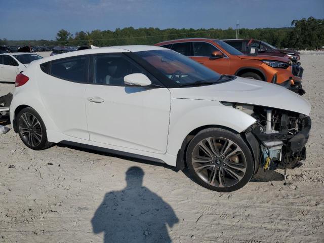 Photo 4 from auction – 2016 HYUNDAI VELOSTER T with VIN KMHTC6AE5GU275427