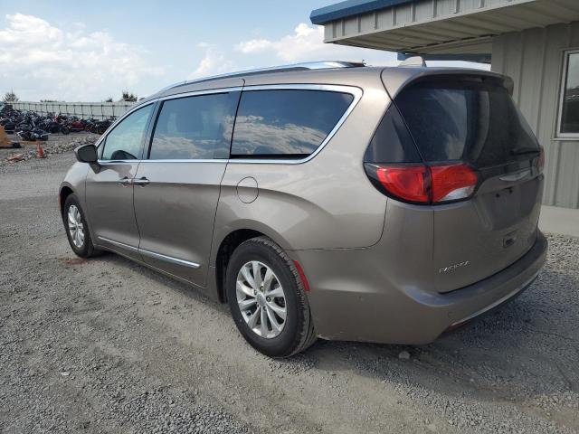 Photo 2 from auction – 2018 CHRYSLER PACIFICA TOURING L with VIN 2C4RC1BG7JR102708