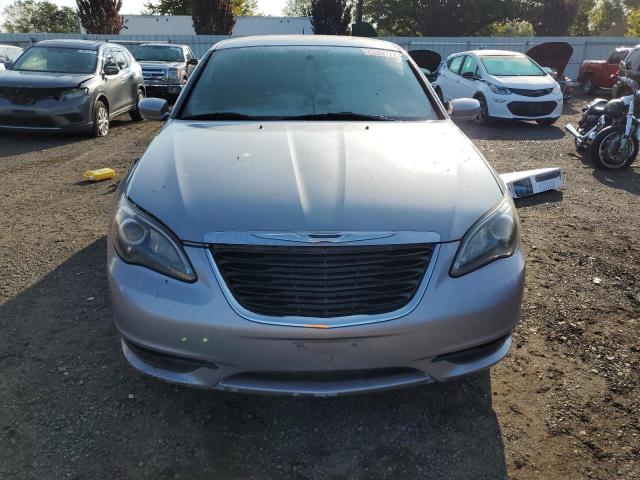 Photo 5 from auction – 2013 CHRYSLER 200 TOURIN with VIN 1C3CCBBG1DN706885