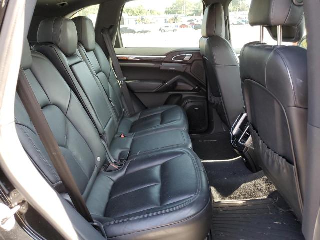 Photo 11 from auction – 2016 PORSCHE CAYENNE S with VIN WP1AB2A22GLA95100