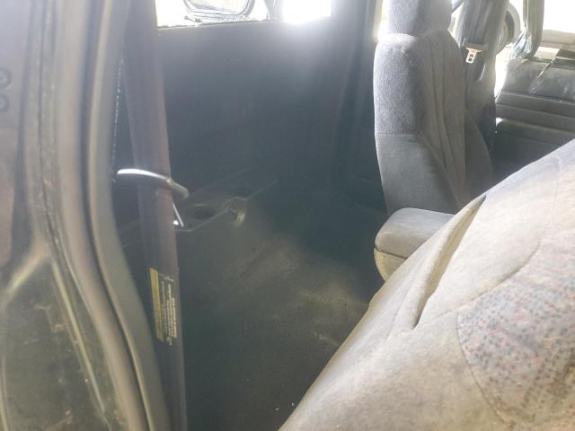 Photo 10 from auction – 2002 GMC SONOMA with VIN 1GTCS19W728100833