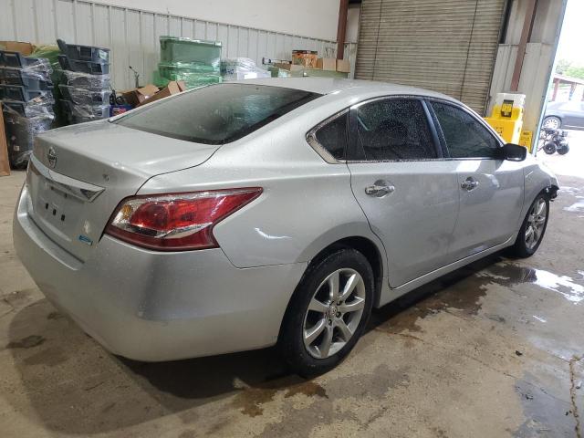 Photo 3 from auction – 2013 NISSAN ALTIMA 2.5 with VIN 1N4AL3AP1DC272379