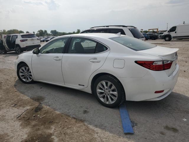 Фото 2 с аукциона – 2014 LEXUS ES 300H с VIN JTHBW1GG0E2072262