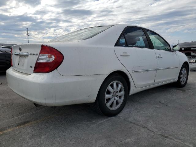 Photo 3 from auction – 2004 TOYOTA CAMRY with VIN JTDBF32K940155868