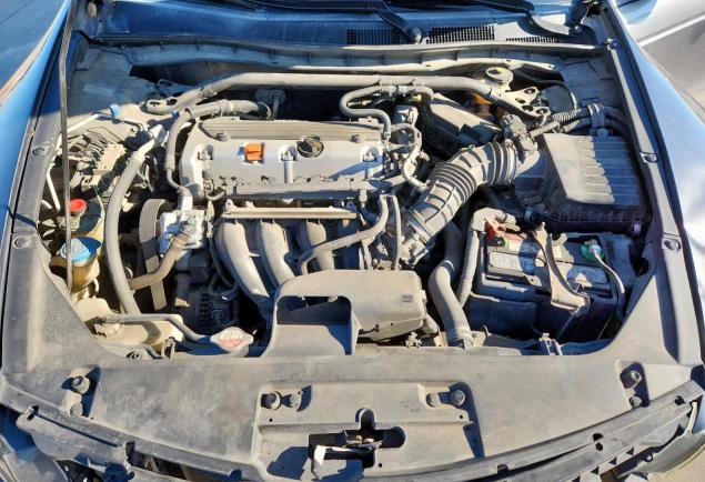 Photo 11 from auction – 2011 HONDA ACCORD with VIN 1HGCS1B82BA002301