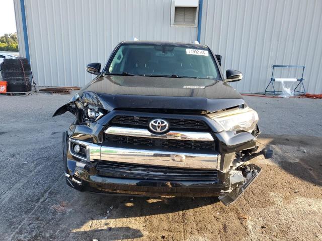 Photo 5 from auction – 2019 TOYOTA 4RUNNER SR with VIN JTEBU5JR4K5700953