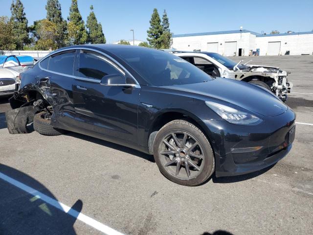 Photo 4 from auction – 2018 TESLA MODEL 3 with VIN 5YJ3E1EA4JF172363