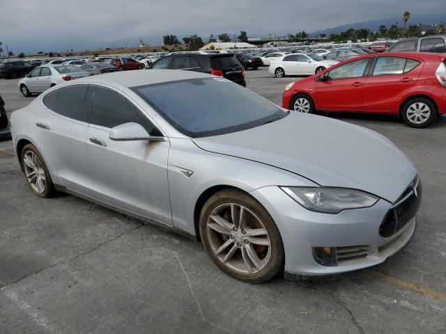 Photo 4 from auction – 2013 TESLA MODEL S with VIN 5YJSA1CG6DFP23802