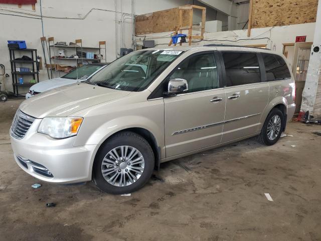CHRYSLER TOWN & COU 2013 with VIN 2C4RC1CGXDR818103 - Photo from auction