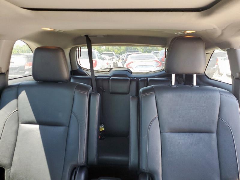 Photo 10 from auction – 2018 TOYOTA HIGHLANDER with VIN 5TDDZRFH9JS825235