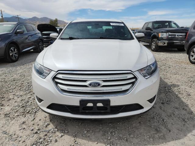 Photo 5 from auction – 2016 FORD TAURUS SEL with VIN 1FAHP2E81GG143541