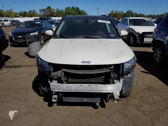 Photo 5 from auction – 2018 JEEP COMPASS LA with VIN 3C4NJDBB0JT313871