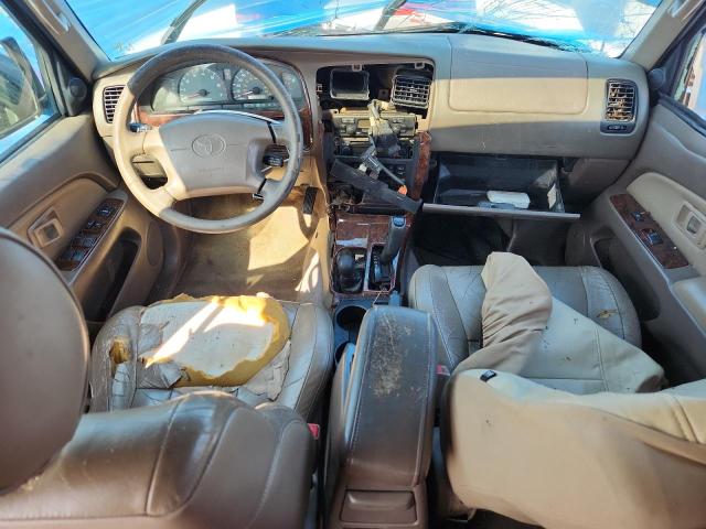 Photo 8 from auction – 2000 TOYOTA 4RUNNER LI with VIN JT3HN87R2Y9042835