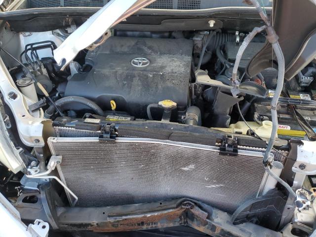 Photo 12 from auction – 2011 TOYOTA SIENNA XLE with VIN 5TDYK3DCXBS047118