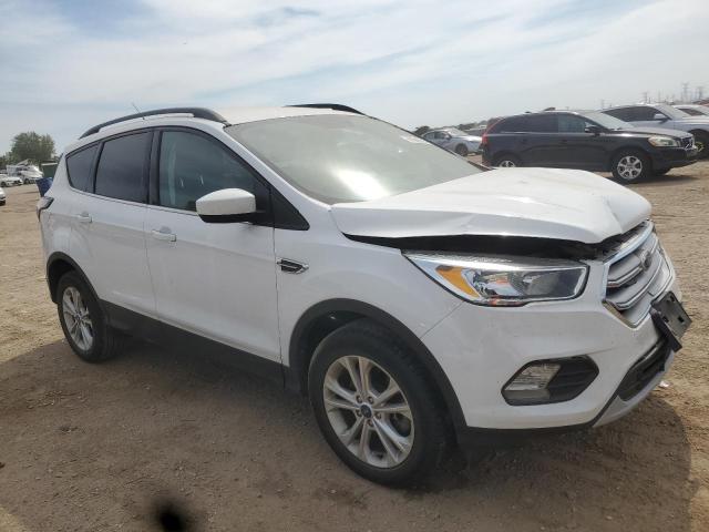 Photo 4 from auction – 2018 FORD ESCAPE SE with VIN 1FMCU9GD5JUA76026