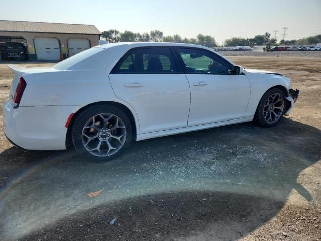 Photo 3 from auction – 2018 CHRYSLER 300 S with VIN 2C3CCABG1JH266990