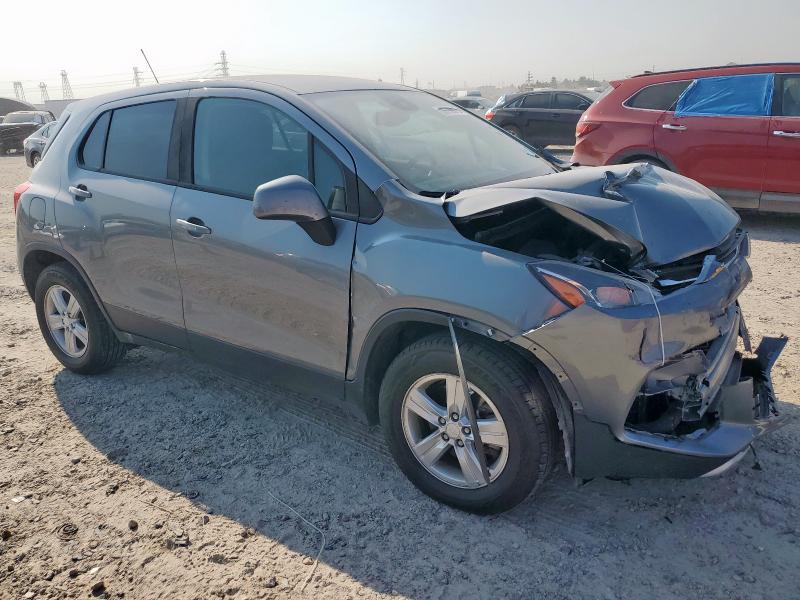 Photo 4 from auction – 2020 CHEVROLET TRAX LS with VIN 3GNCJKSB3LL180383