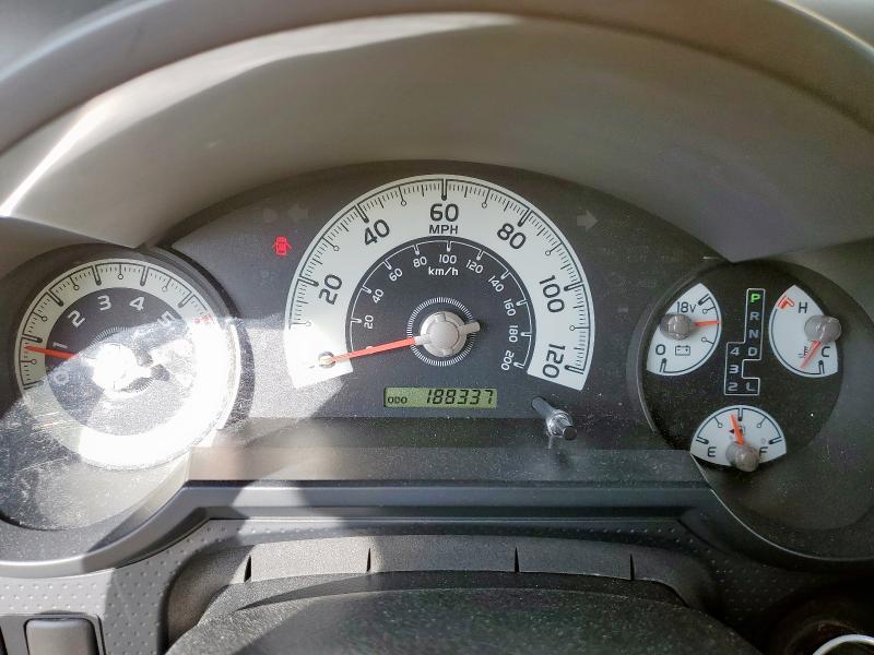 Photo 9 from auction – 2007 TOYOTA FJ CRUISER with VIN JTEZU11F970010309