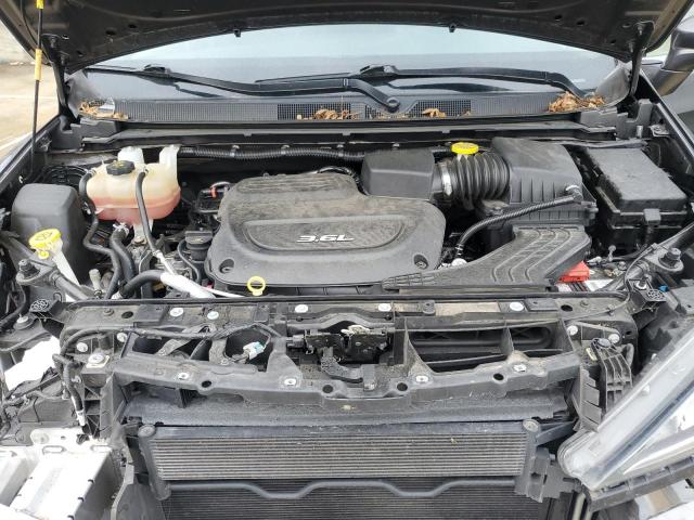 Photo 12 from auction – 2018 CHRYSLER PACIFICA T with VIN 2C4RC1BG0JR152303