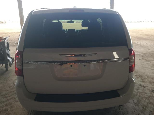 Photo 6 from auction – 2015 CHRYSLER TOWN & COU with VIN 2C4RC1BG7FR588475
