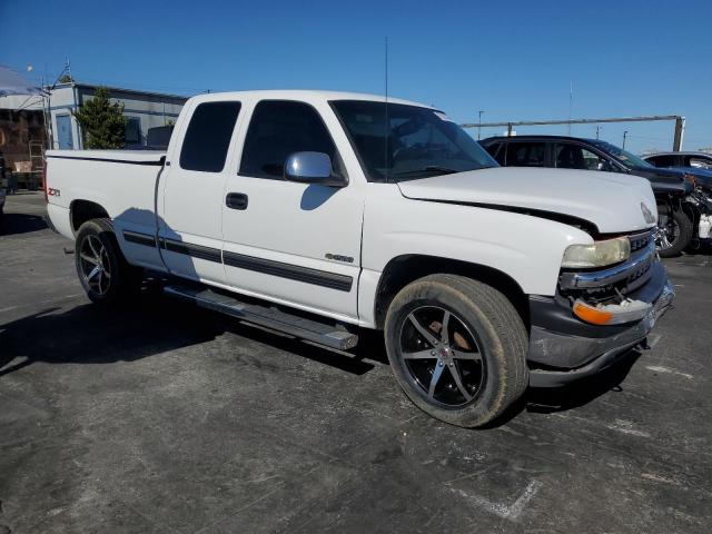 Photo 4 from auction – 2000 CHEVROLET SILVERADO with VIN 1GCEK19T9YE176689