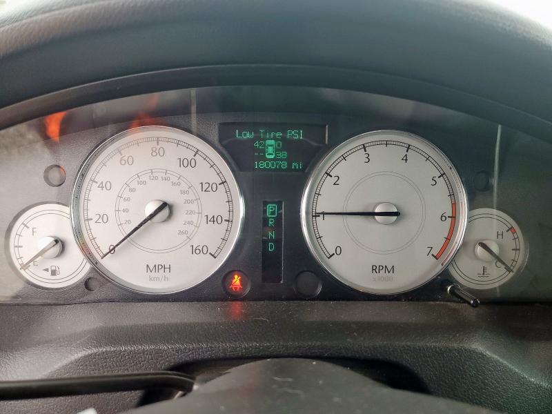 Photo 9 from auction – 2006 CHRYSLER 300C with VIN 2C3KA63H06H423471