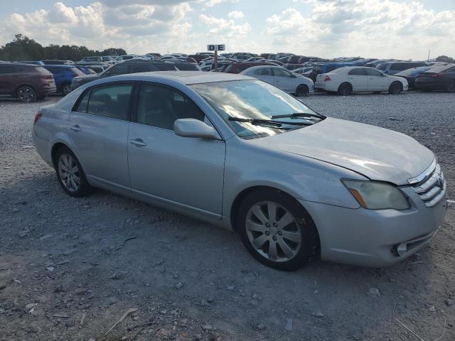 Photo 4 from auction – 2005 TOYOTA AVALON XL with VIN 4T1BK36B95U002158