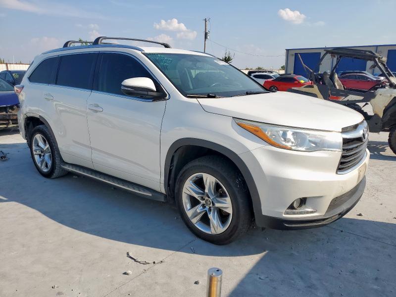 Photo 4 from auction – 2016 TOYOTA HIGHLANDER with VIN 5TDYKRFHXGS137310