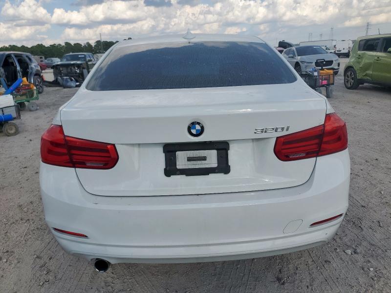 Photo 6 from auction – 2018 BMW 320 I with VIN WBA8E1G58JNU89244