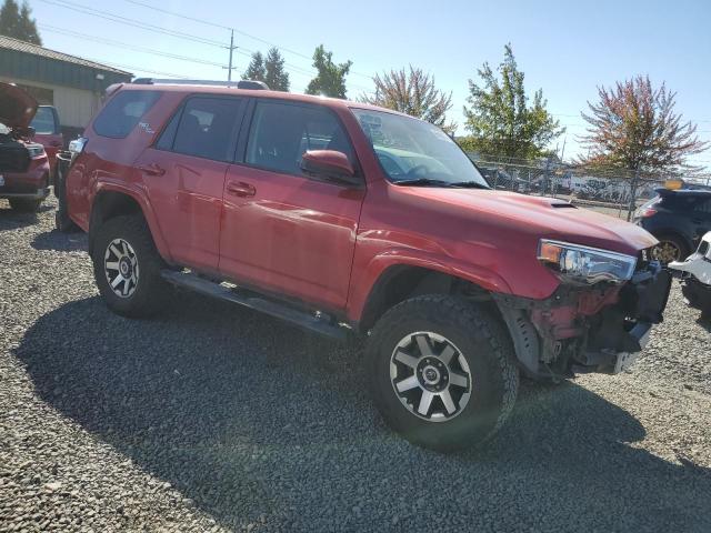 Photo 4 from auction – 2018 TOYOTA 4RUNNER SR with VIN JTEBU5JR4J5582546