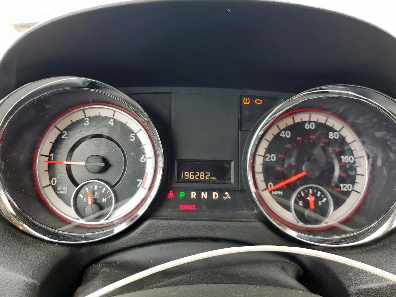 Photo 9 from auction – 2014 DODGE GRAND CARAVAN SE with VIN 2C4RDGBG7ER202796