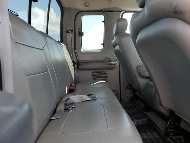Photo 11 from auction – 2004 FORD F250 SUPER with VIN 1FTNX21P14EA59639