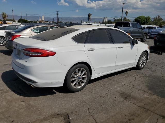Photo 3 from auction – 2017 FORD FUSION SE with VIN 3FA6P0H72HR195530