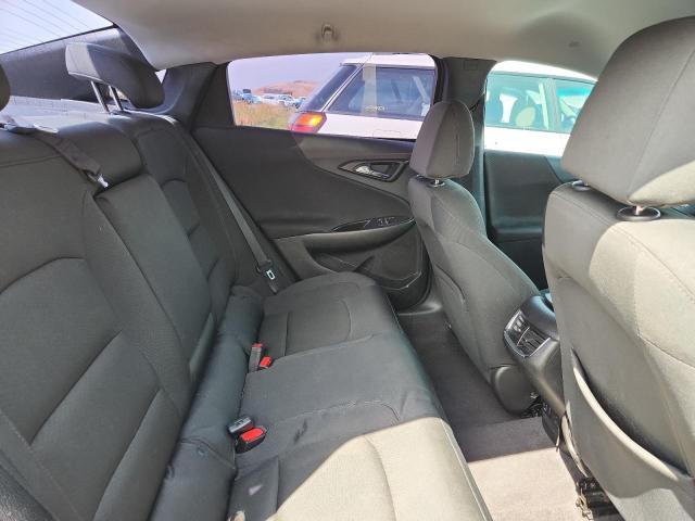 Photo 10 from auction – 2017 CHEVROLET MALIBU LT with VIN 1G1ZE5ST6HF124000