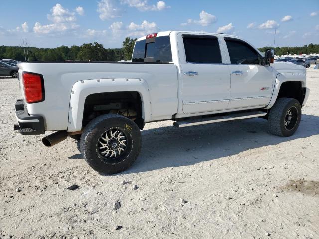 Photo 3 from auction – 2018 CHEVROLET SILVERADO with VIN 1GC1KWEY8JF289482