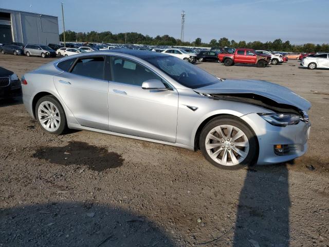 Photo 4 from auction – 2018 TESLA MODEL S with VIN 5YJSA1E22JF268816