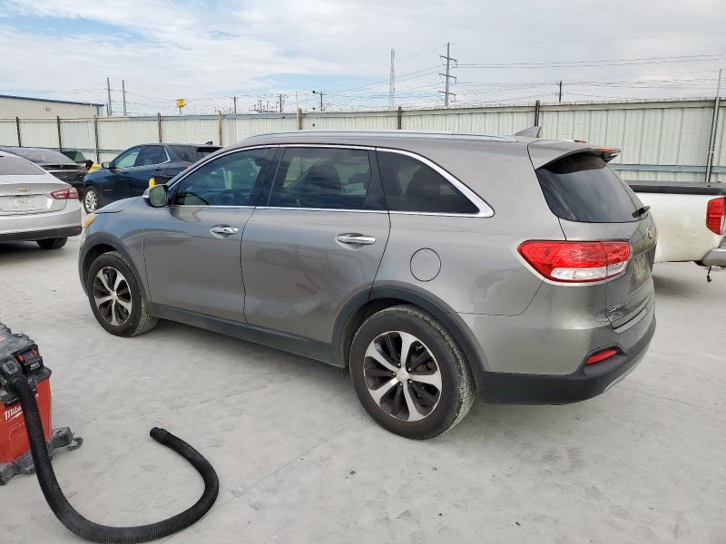 Photo 2 from auction – 2016 KIA SORENTO EX with VIN 5XYPH4A51GG035806