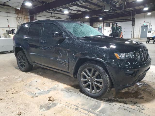 Photo 4 from auction – 2017 JEEP GRAND CHER with VIN 1C4RJFAGXHC885871