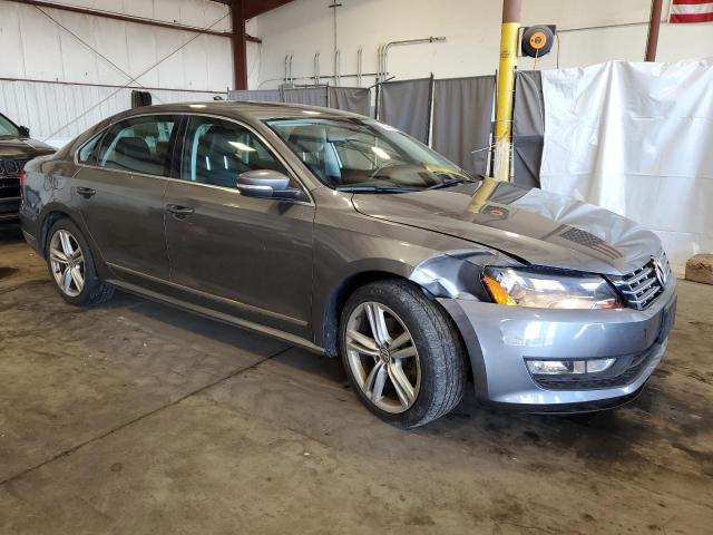 Photo 4 from auction – 2015 VOLKSWAGEN PASSAT SEL with VIN 1VWCT7A3XFC013770
