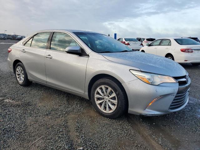 Photo 4 from auction – 2015 TOYOTA CAMRY with VIN 4T1BF1FK3FU083376