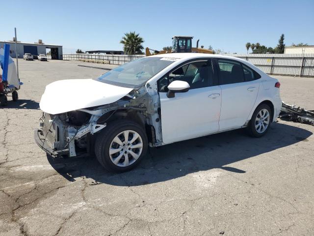 TOYOTA COROLLA LE 2020 with VIN 5YFEPRAE2LP092111 - Photo from auction