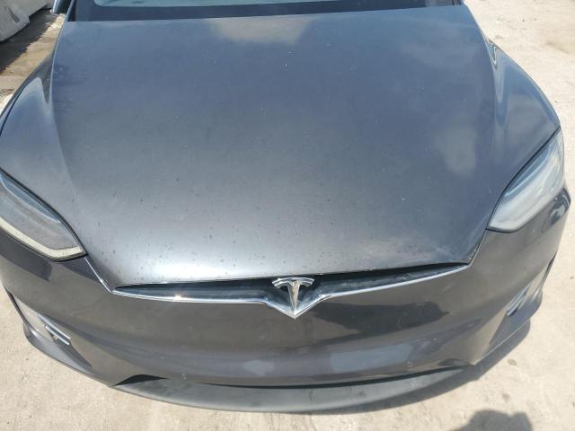 Photo 12 from auction – 2017 TESLA MODEL X with VIN 5YJXCBE2XHF059257