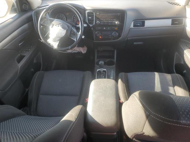 Photo 8 from auction – 2016 MITSUBISHI OUTLANDER ES with VIN JA4AD2A39GZ000379