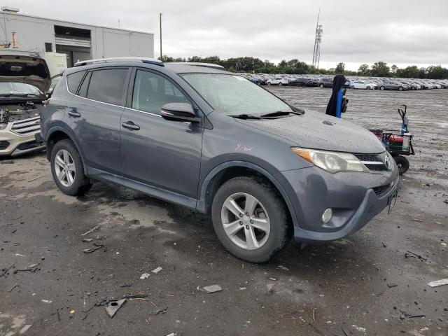 Photo 4 from auction – 2014 TOYOTA RAV4 XLE with VIN JTMRFREV1ED047472