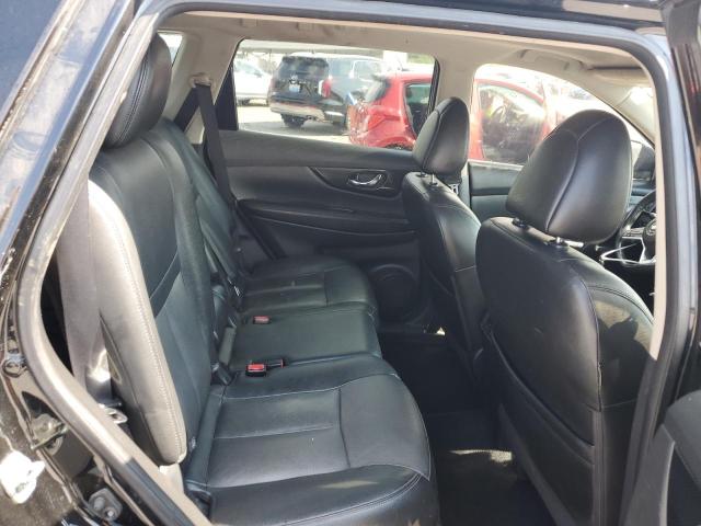 Photo 11 from auction – 2017 NISSAN ROGUE S with VIN 5N1AT2MT1HC877582