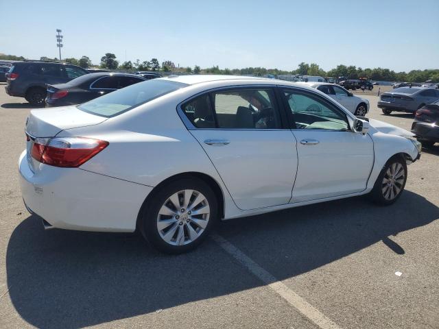Photo 3 from auction – 2015 HONDA ACCORD EXL with VIN 1HGCR2F89FA010610