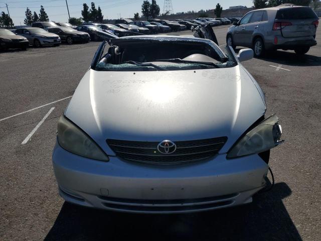 Photo 5 from auction – 2004 TOYOTA CAMRY LE with VIN JTDBE32K440250258