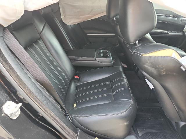 Photo 10 from auction – 2018 CHRYSLER 300 S with VIN 2C3CCABT1JH292034